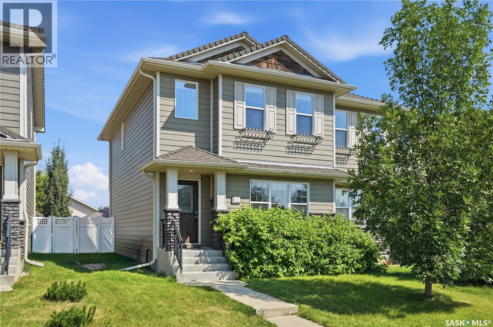 924 Stonebridge COMMON