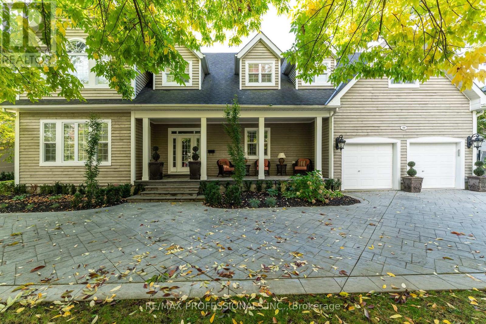 354 COUNTRY CLUB CRESCENT