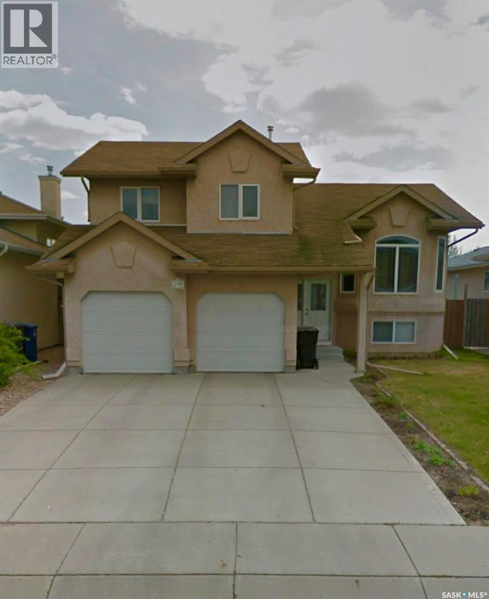 238 Blackburn CRESCENT