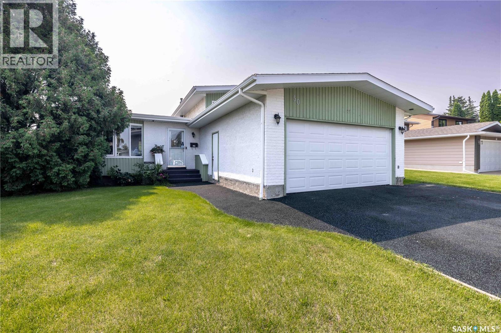50 MANITOU COURT