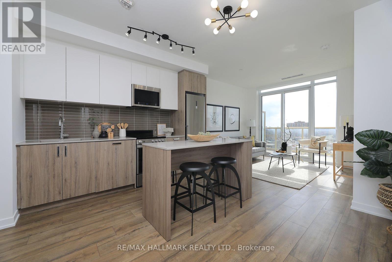 1111 - 1787 ST. CLAIR AVENUE W