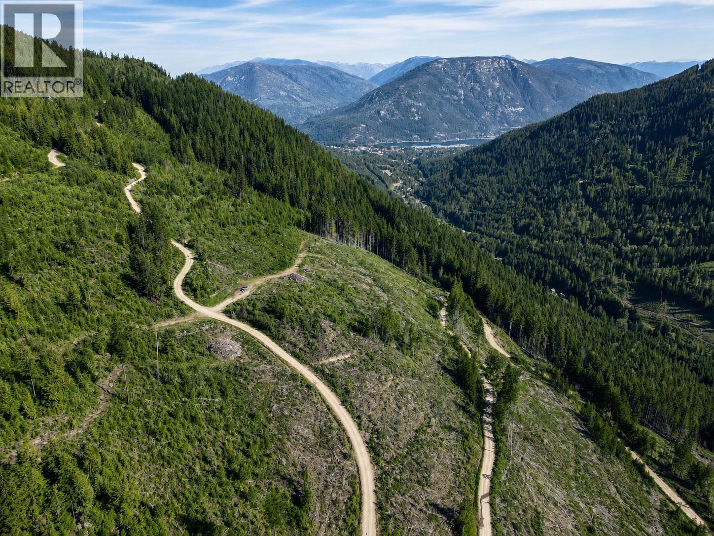 Lot 2 Highway 6