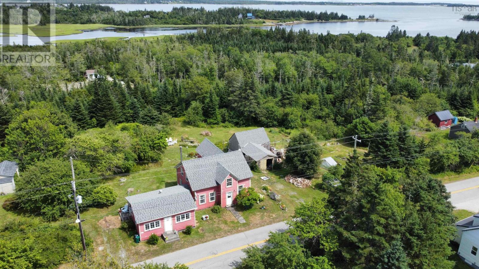 147 Osborne Road, Lockeport NS B0T 1L0