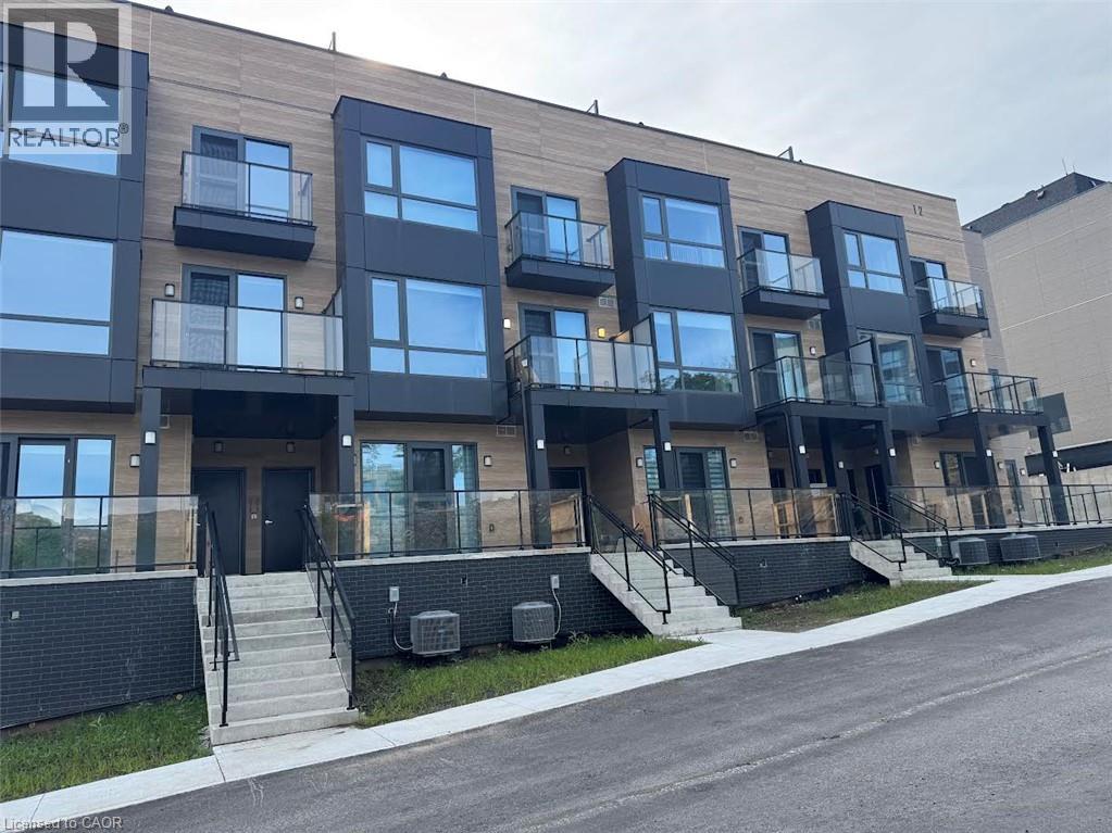 12 SUNCREST Lane Unit# 207