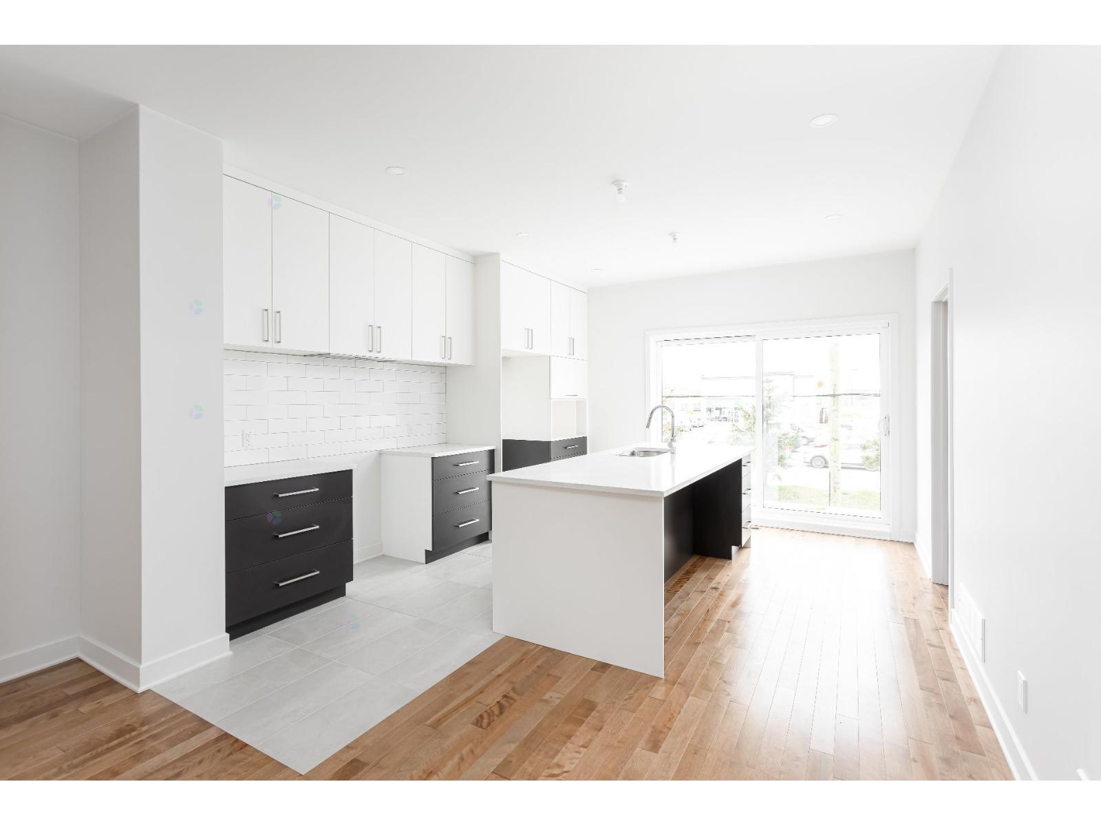5411 Rue Gilles-Tremblay