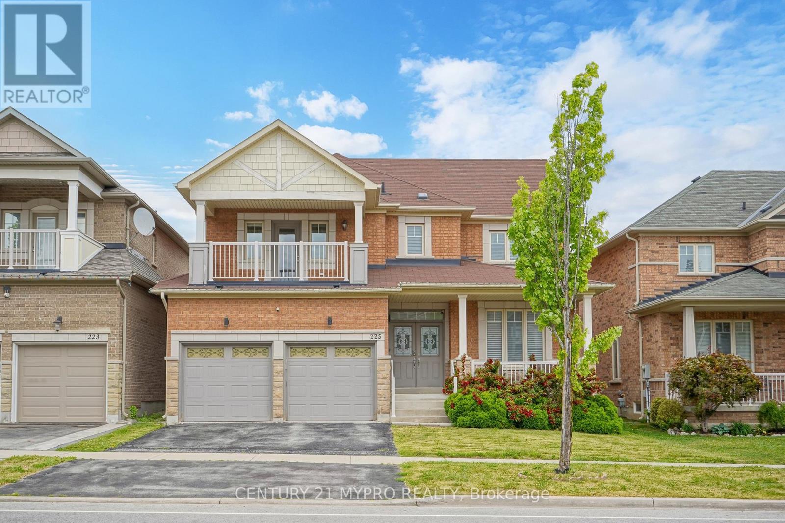 225 SILVER MAPLE ROAD