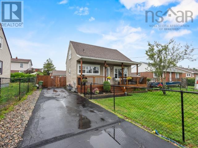 4 Elmdale Crescent