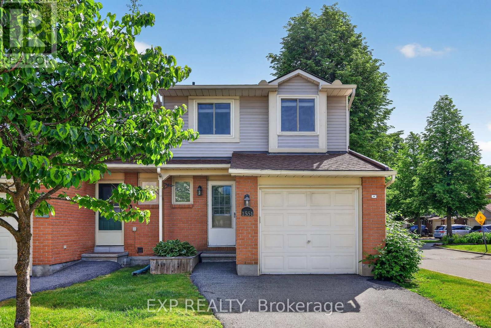1551 HOSKINS CRESCENT