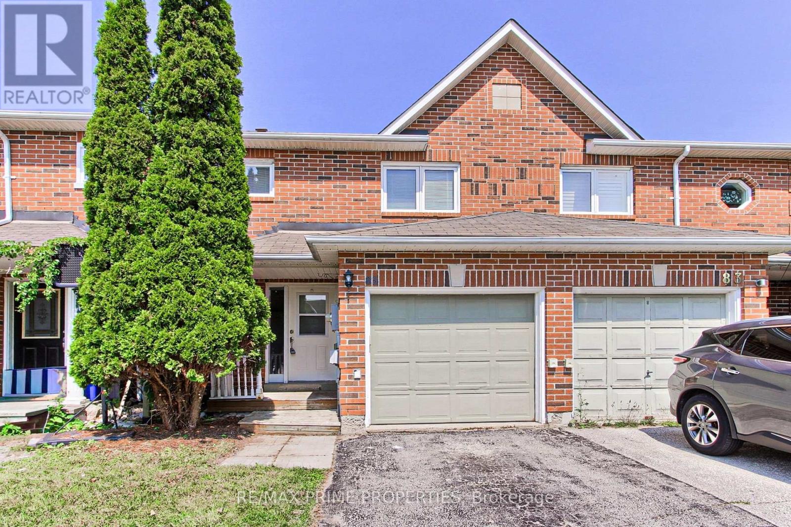 85 LYFYTT CRESCENT