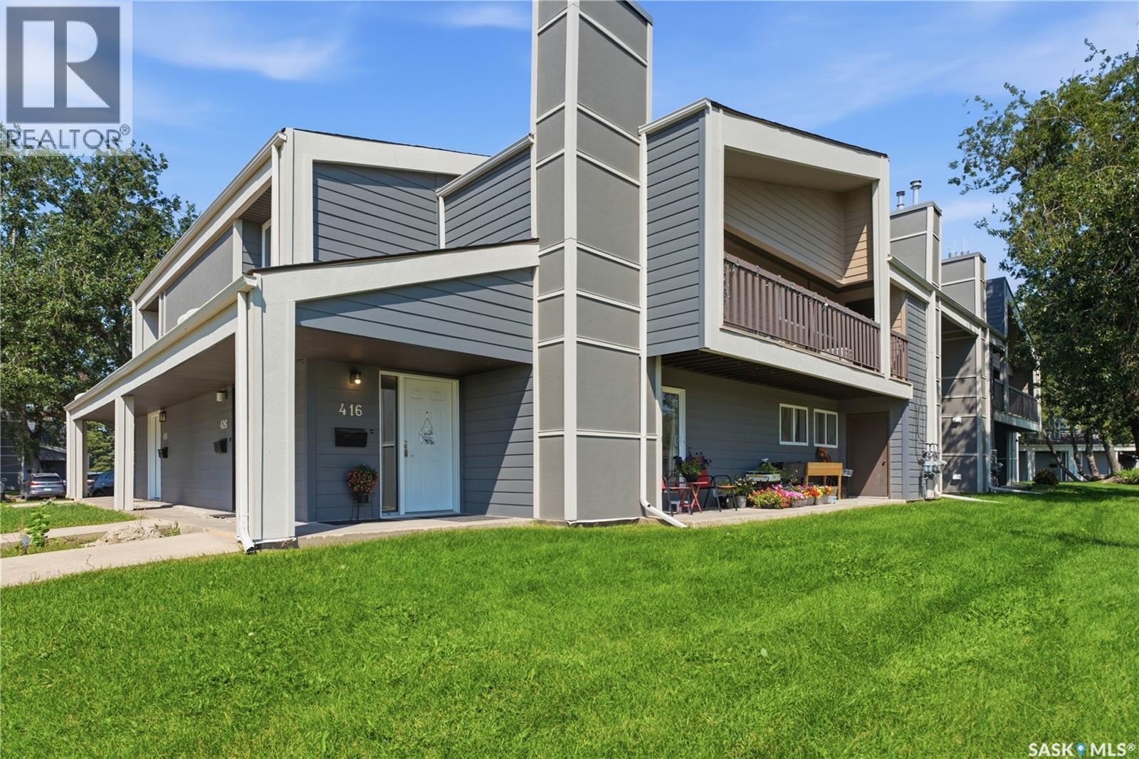 416 425 115th STREET E