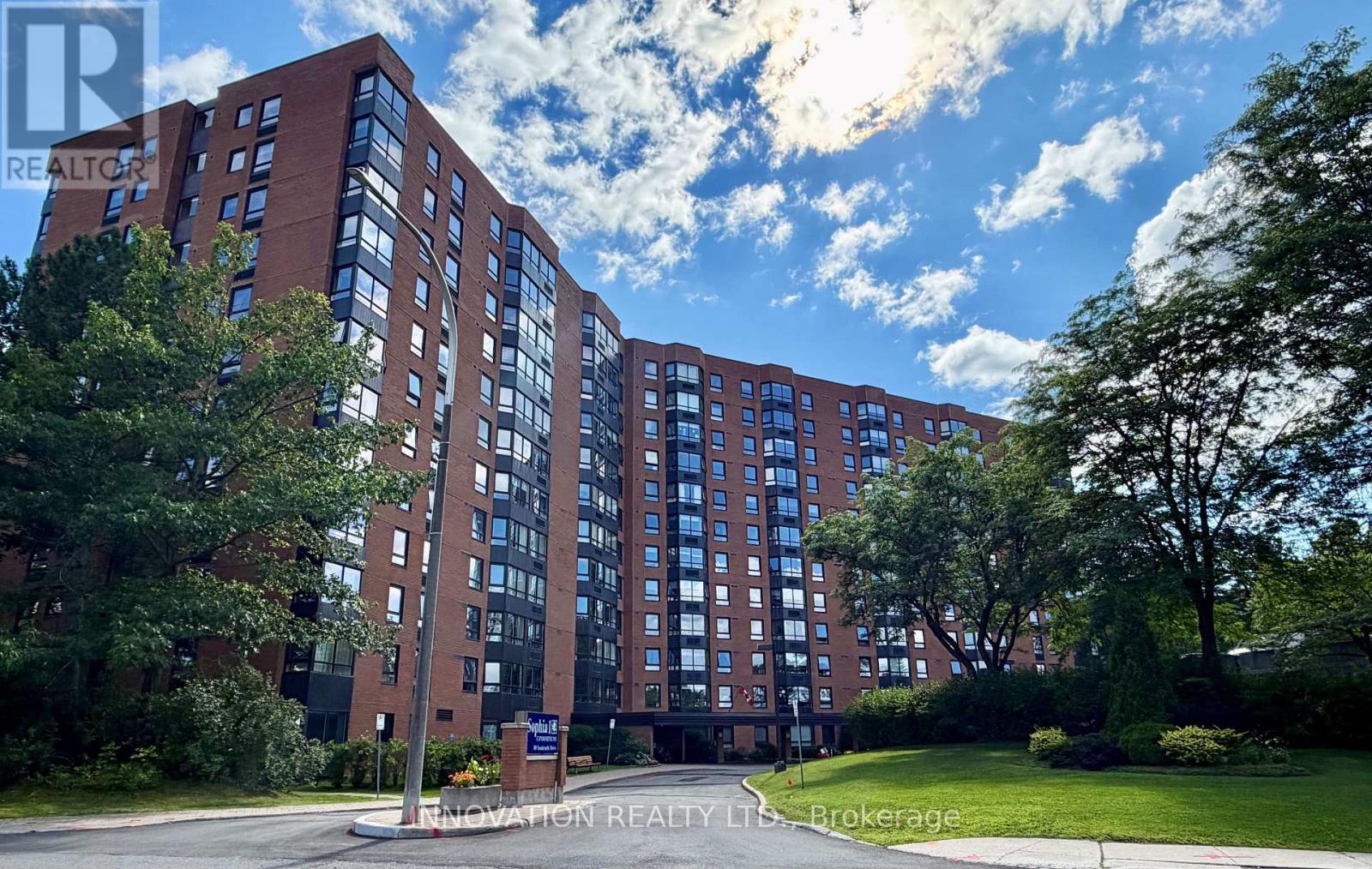 807 - 80 SANDCASTLE DRIVE