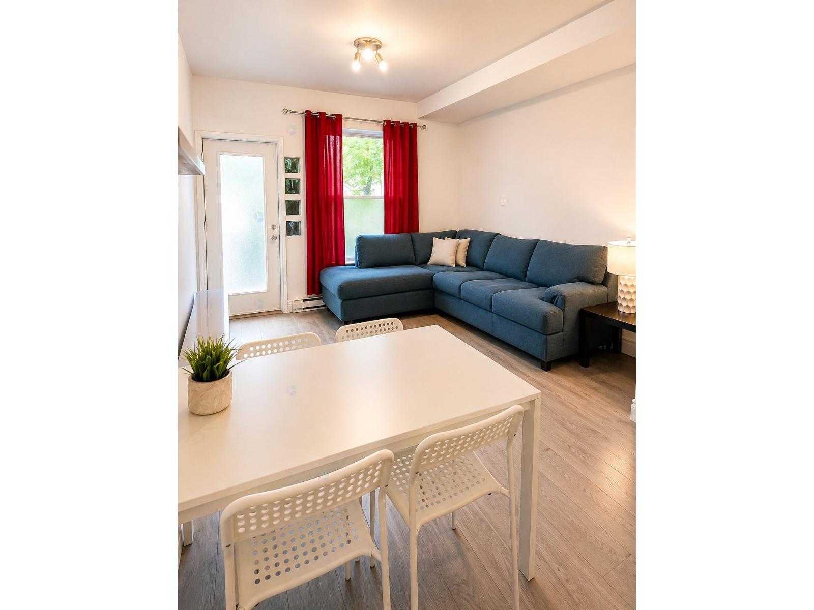 1822 Rue St-Christophe