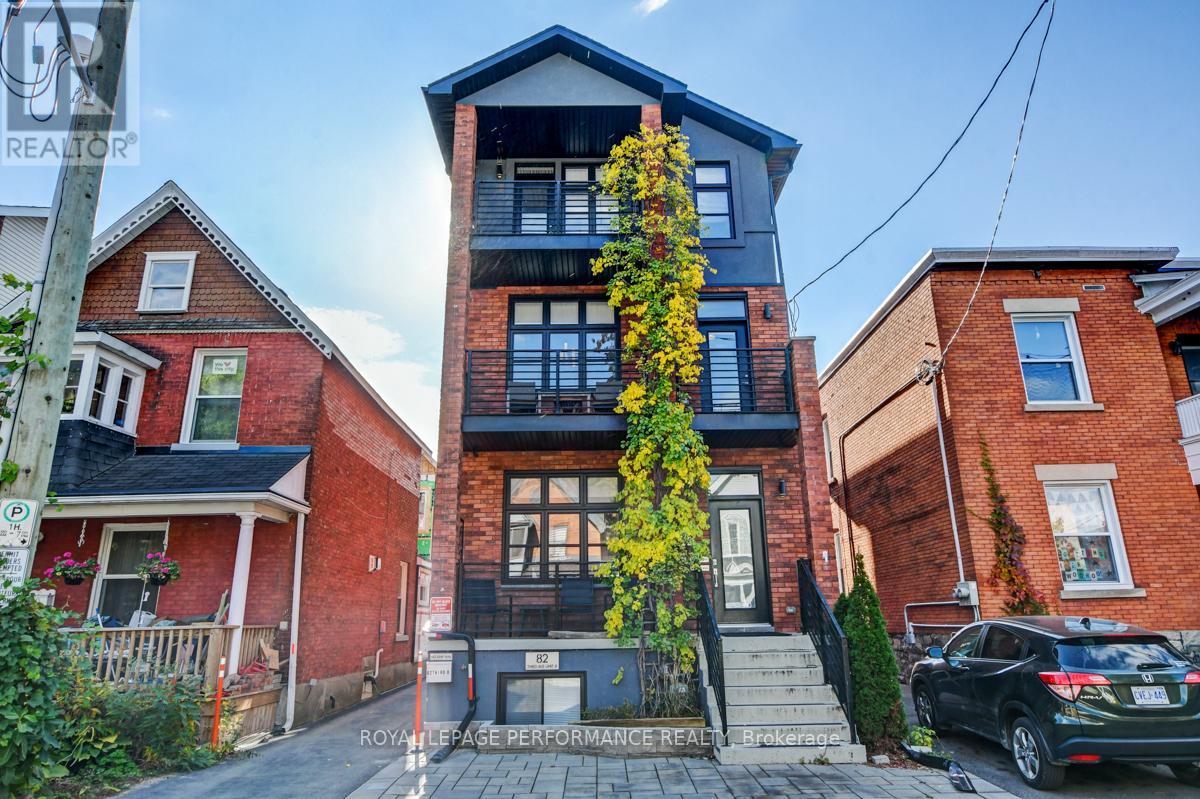 UNIT B - 82 THIRD AVENUE