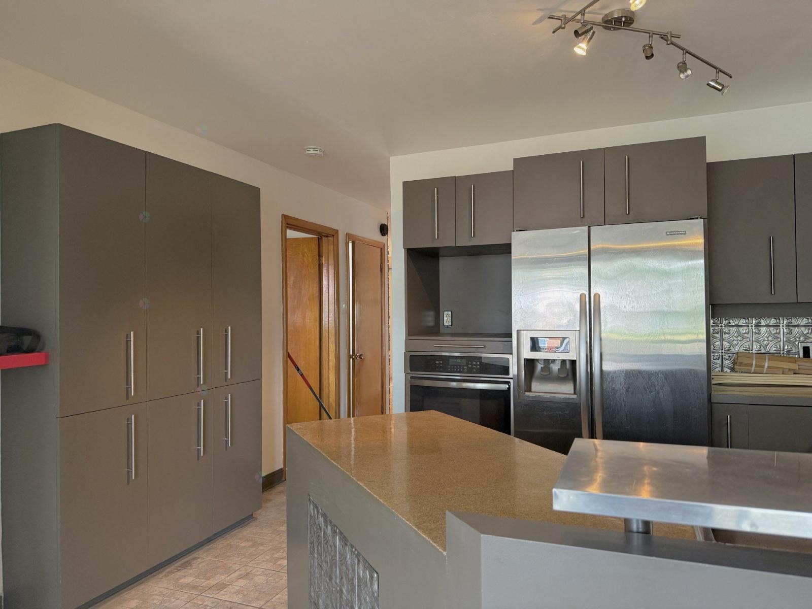 2139 Av. Mercier