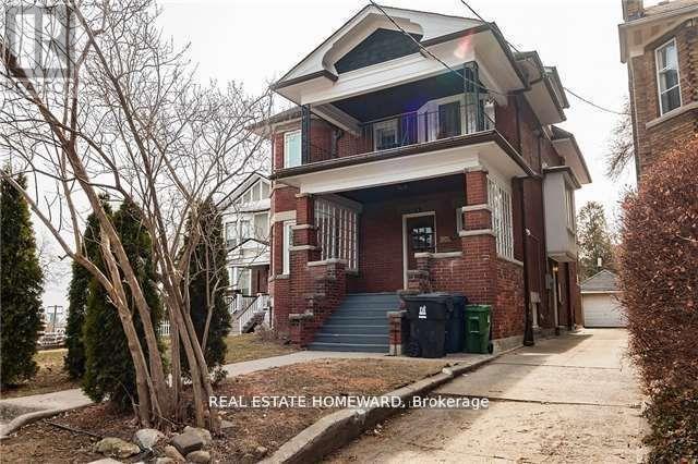 56 OAKWOOD AVENUE
