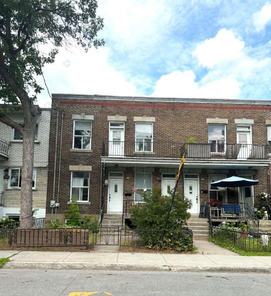 1039 Av. Old Orchard