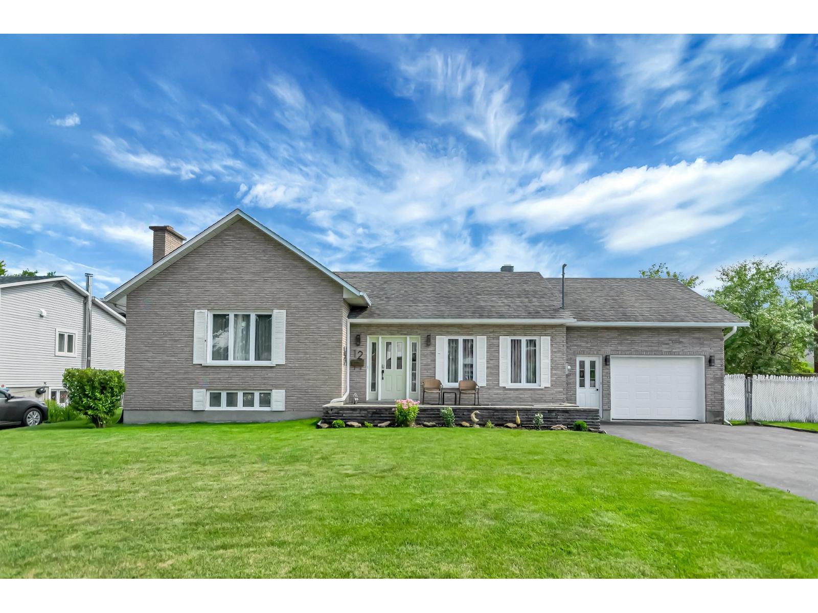 12 Rue Provost