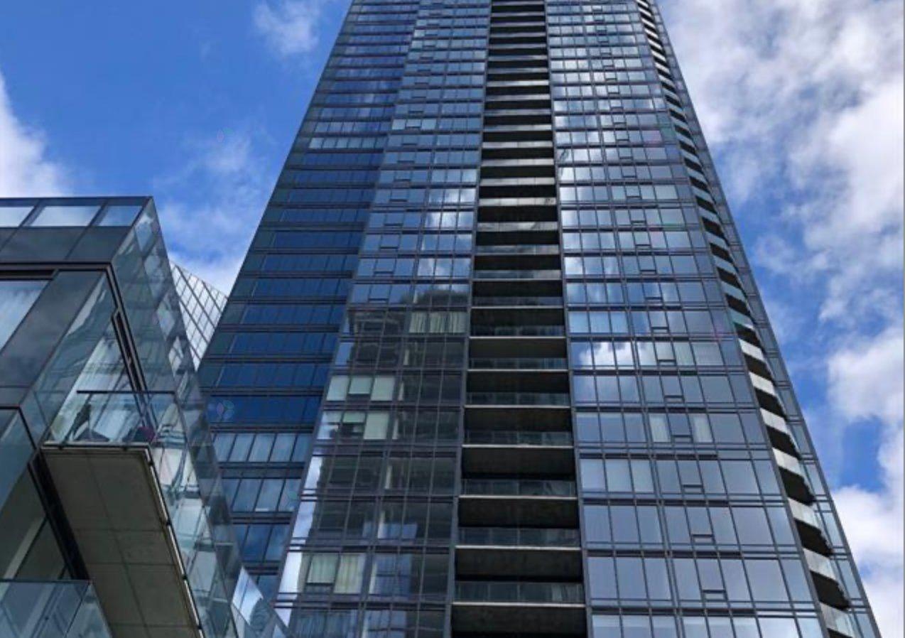 1188 Rue St-Antoine O.