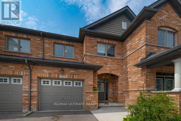 31 DAVENFIELD CIRCLE