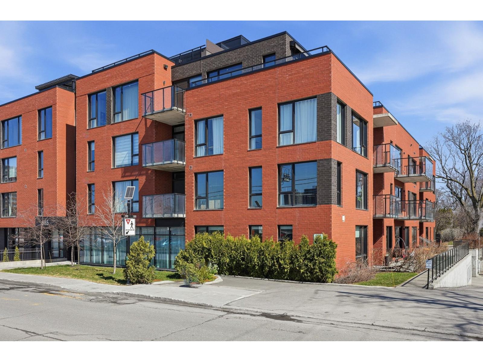 385 Rue Joliette