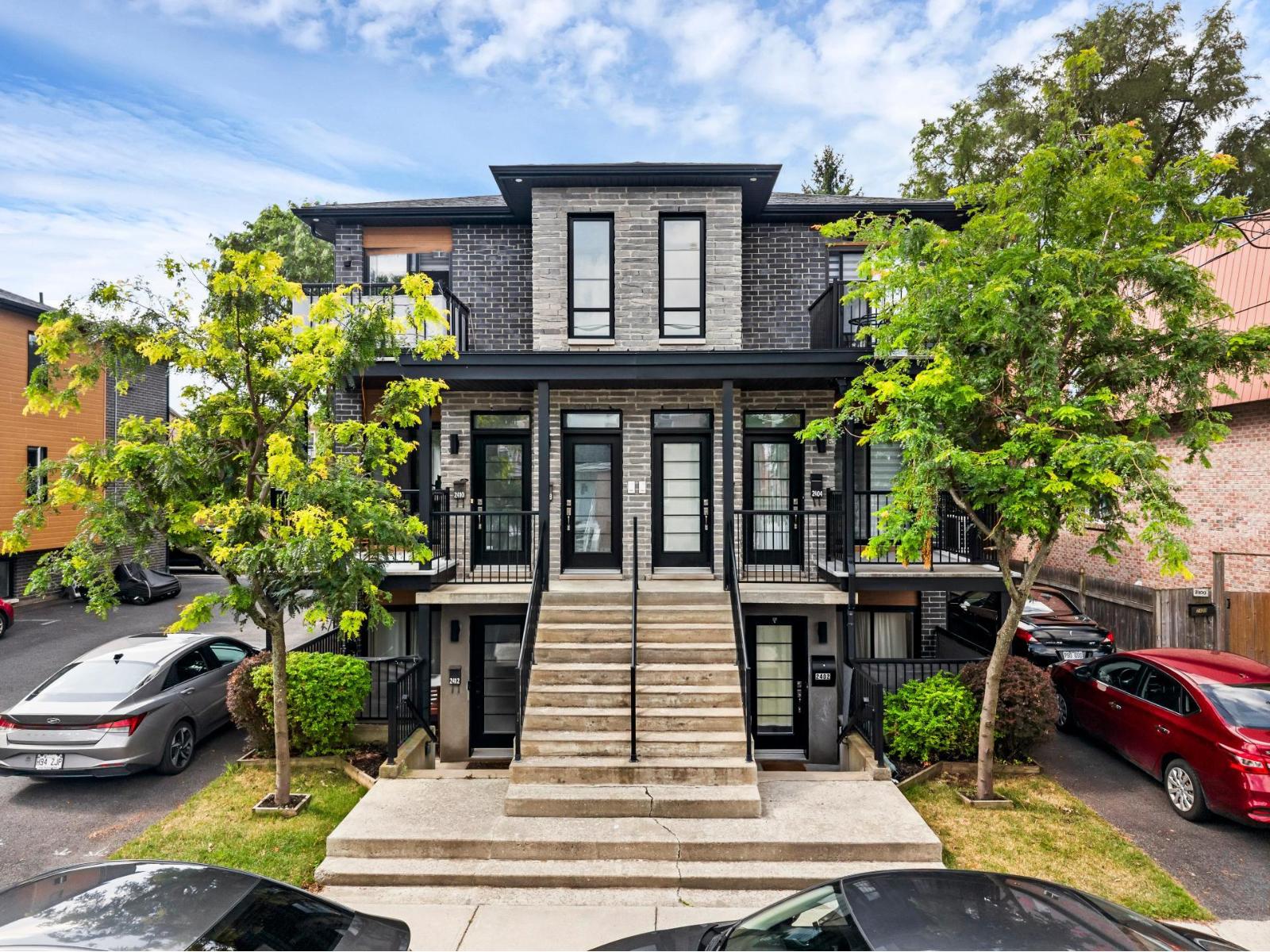 2410 Rue Préfontaine
