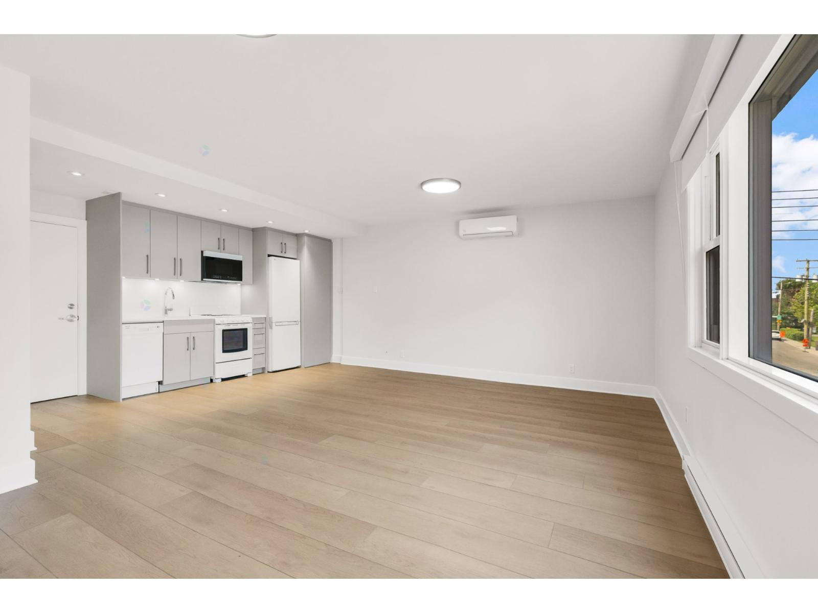 4655 Av. Madison