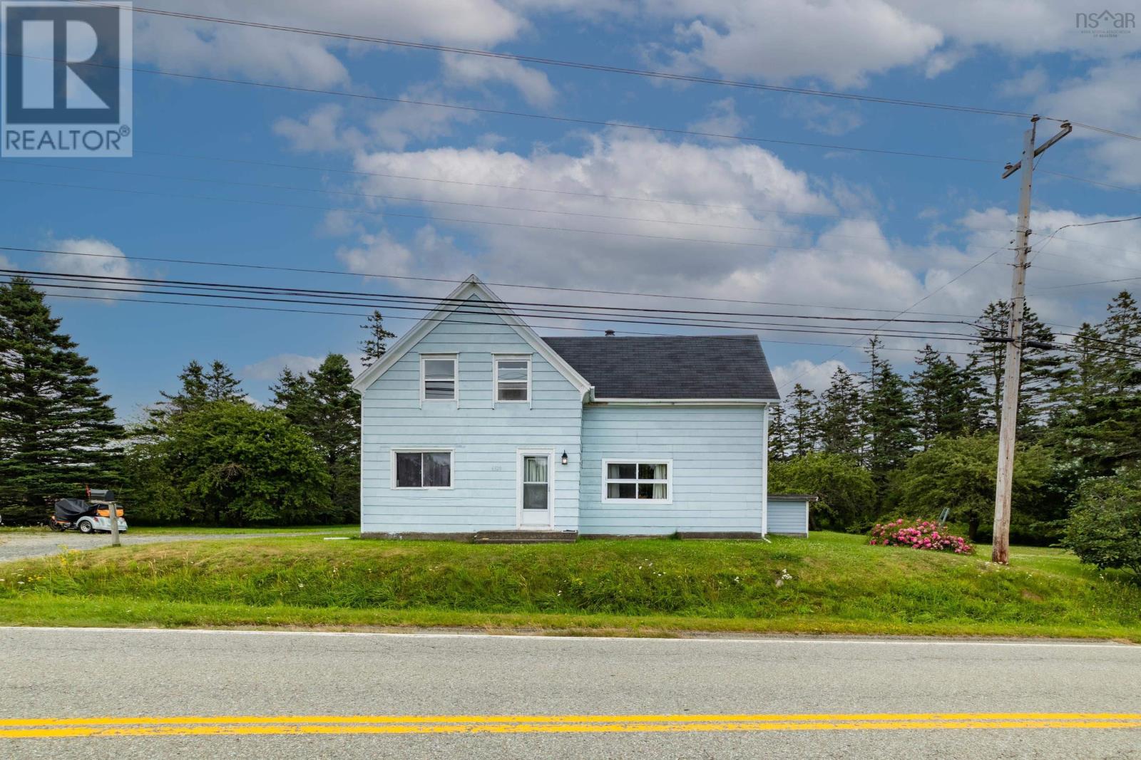 6528 Highway 1