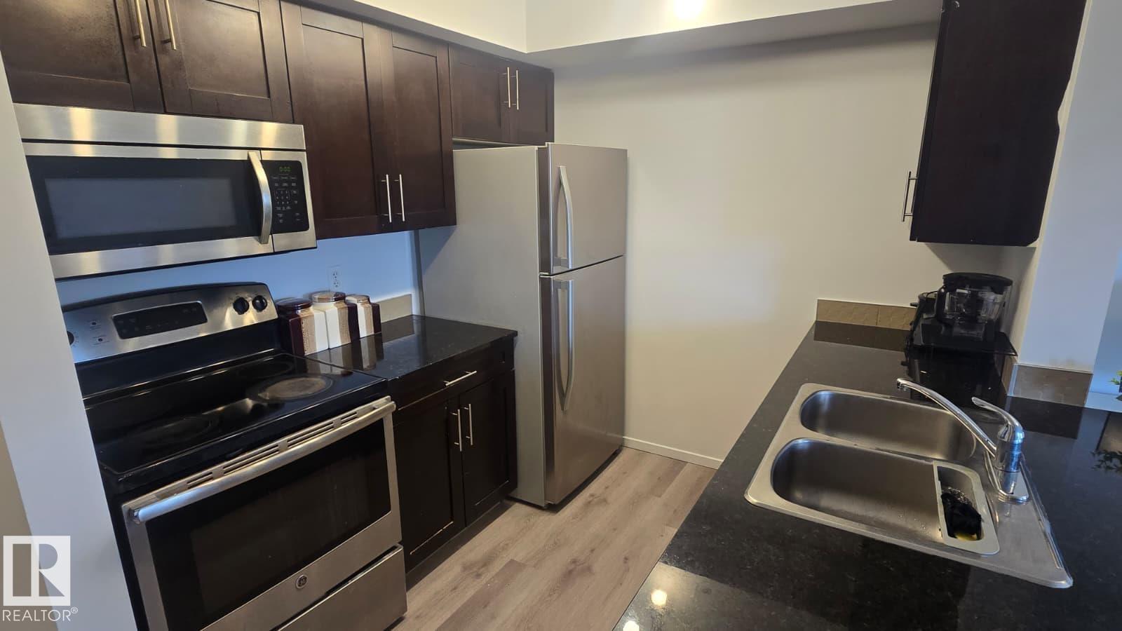 1510 WATT DR SW