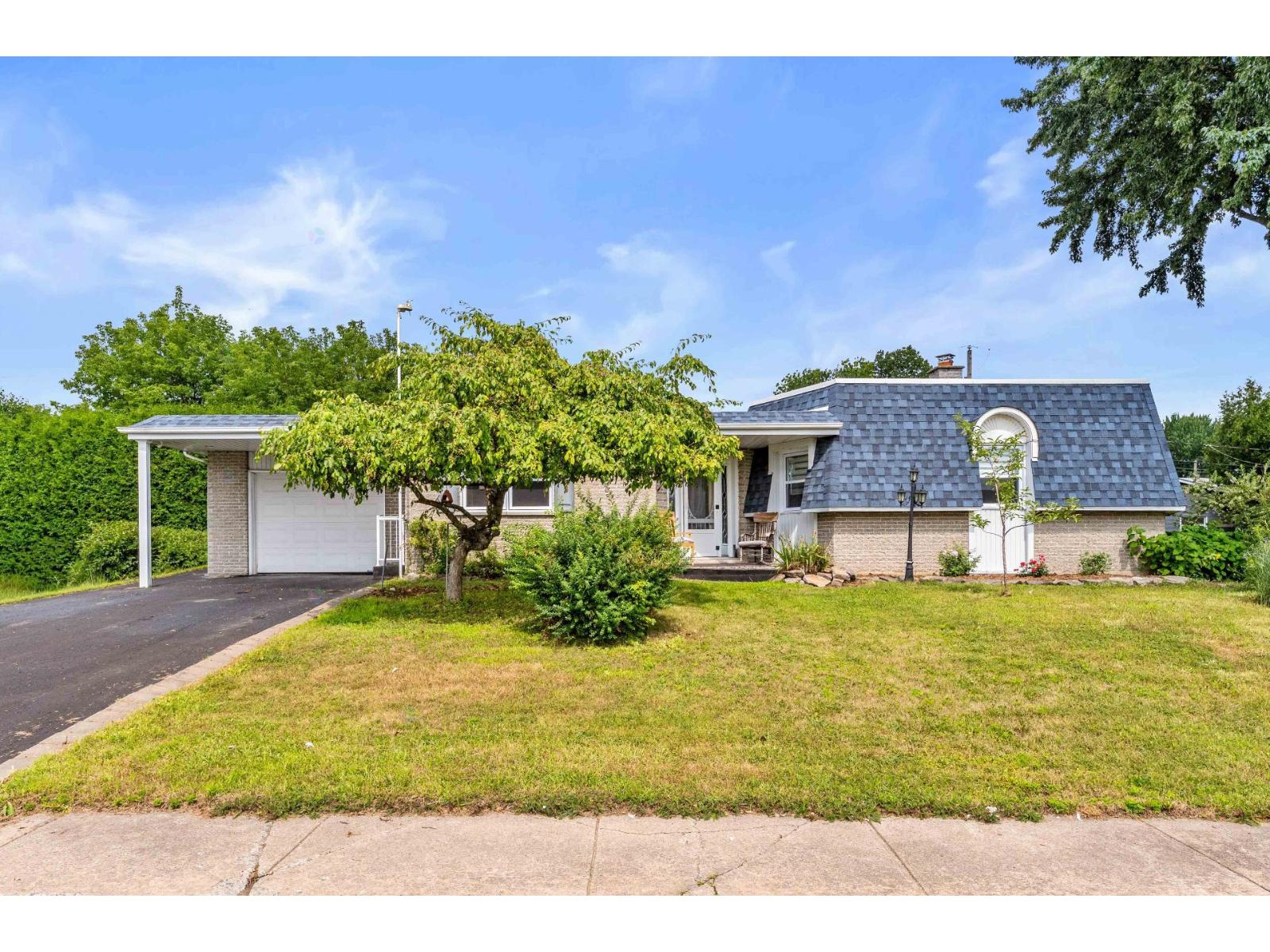 266 6e Rue