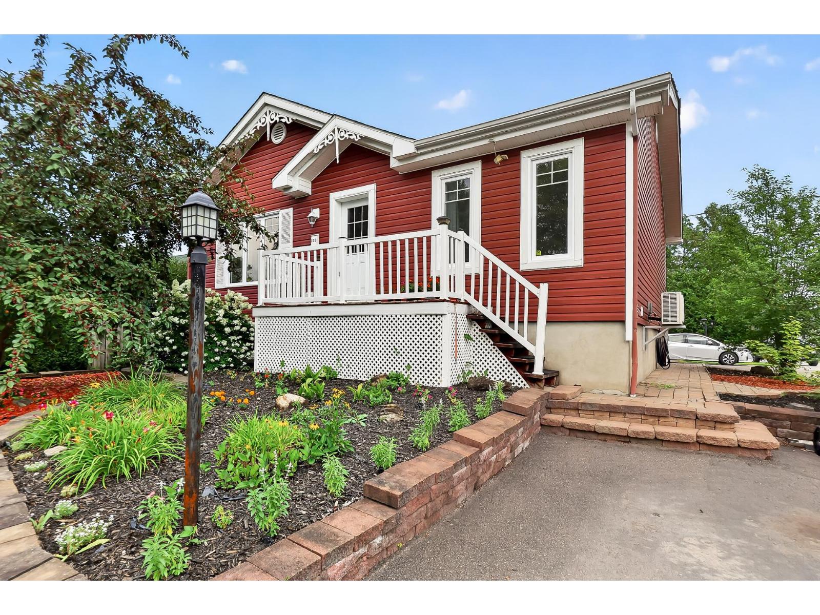 319 Rue de la Détente