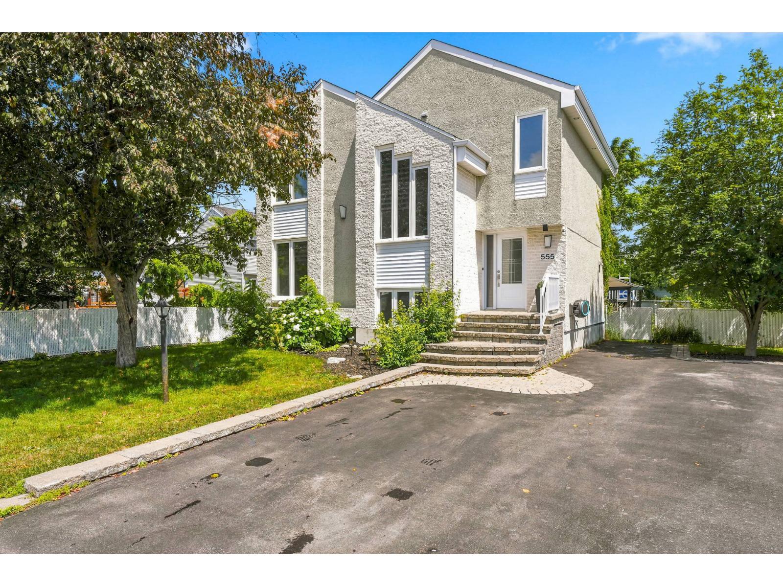 555 Rue Gabriel-Christie
