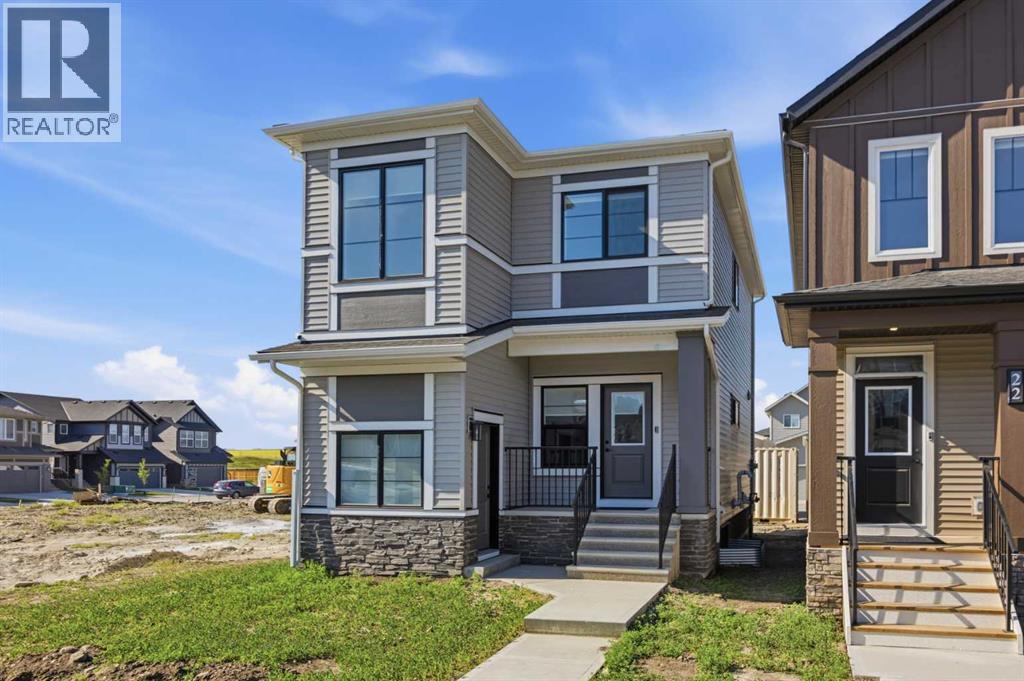 18 Chinook Winds Court SW