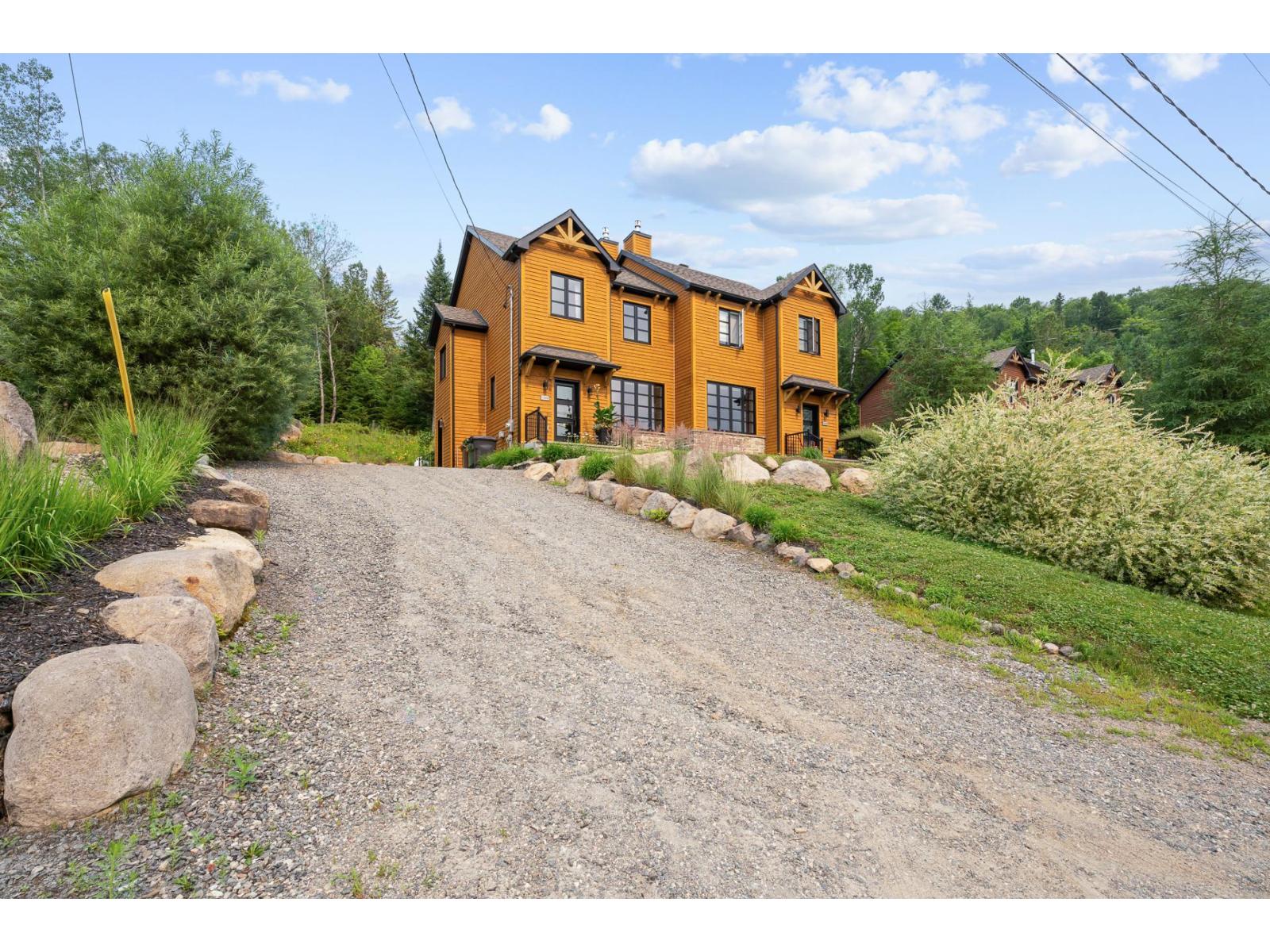 1540 Rue Roland-Plante