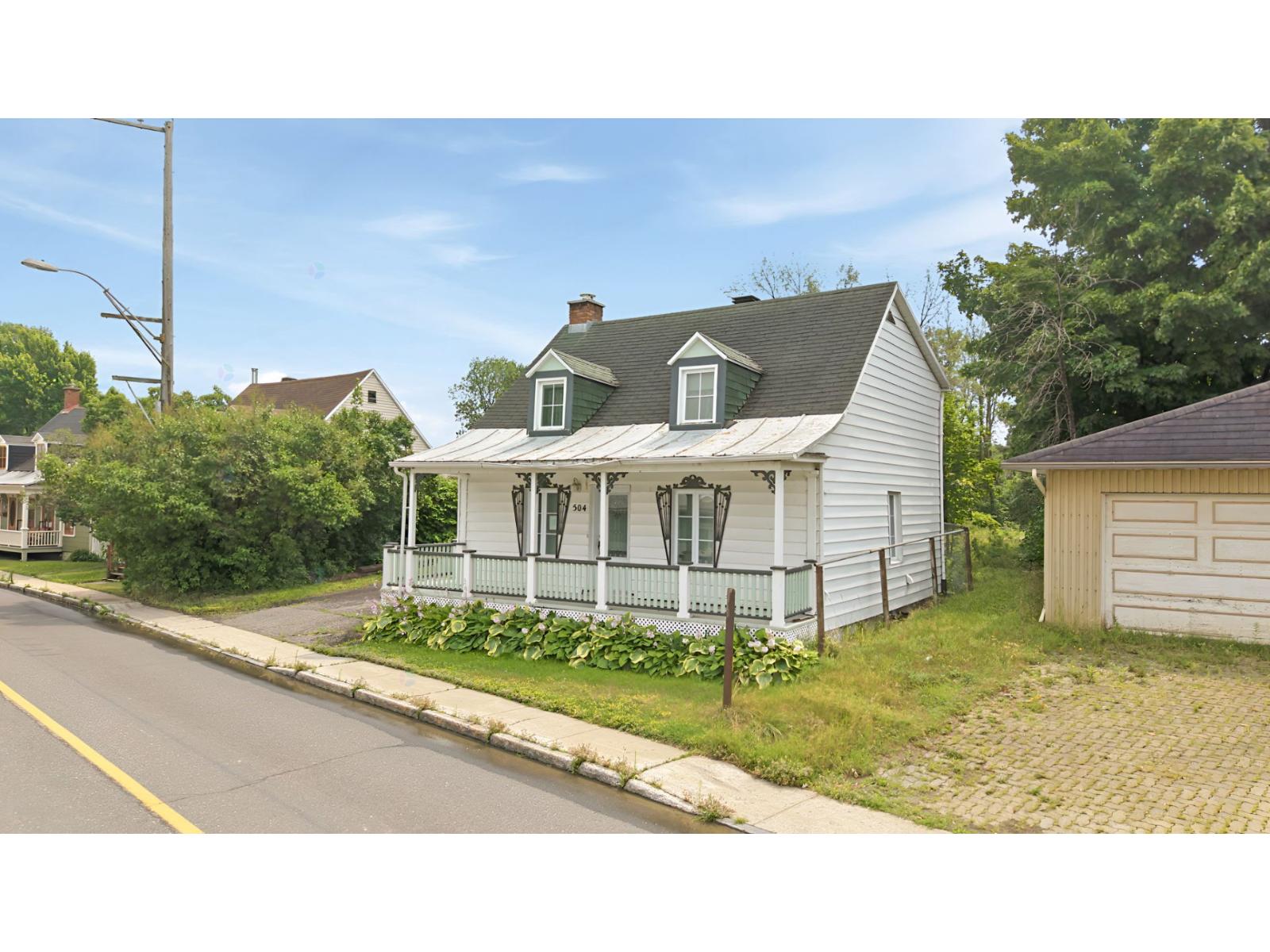 504 Rue St-Joseph