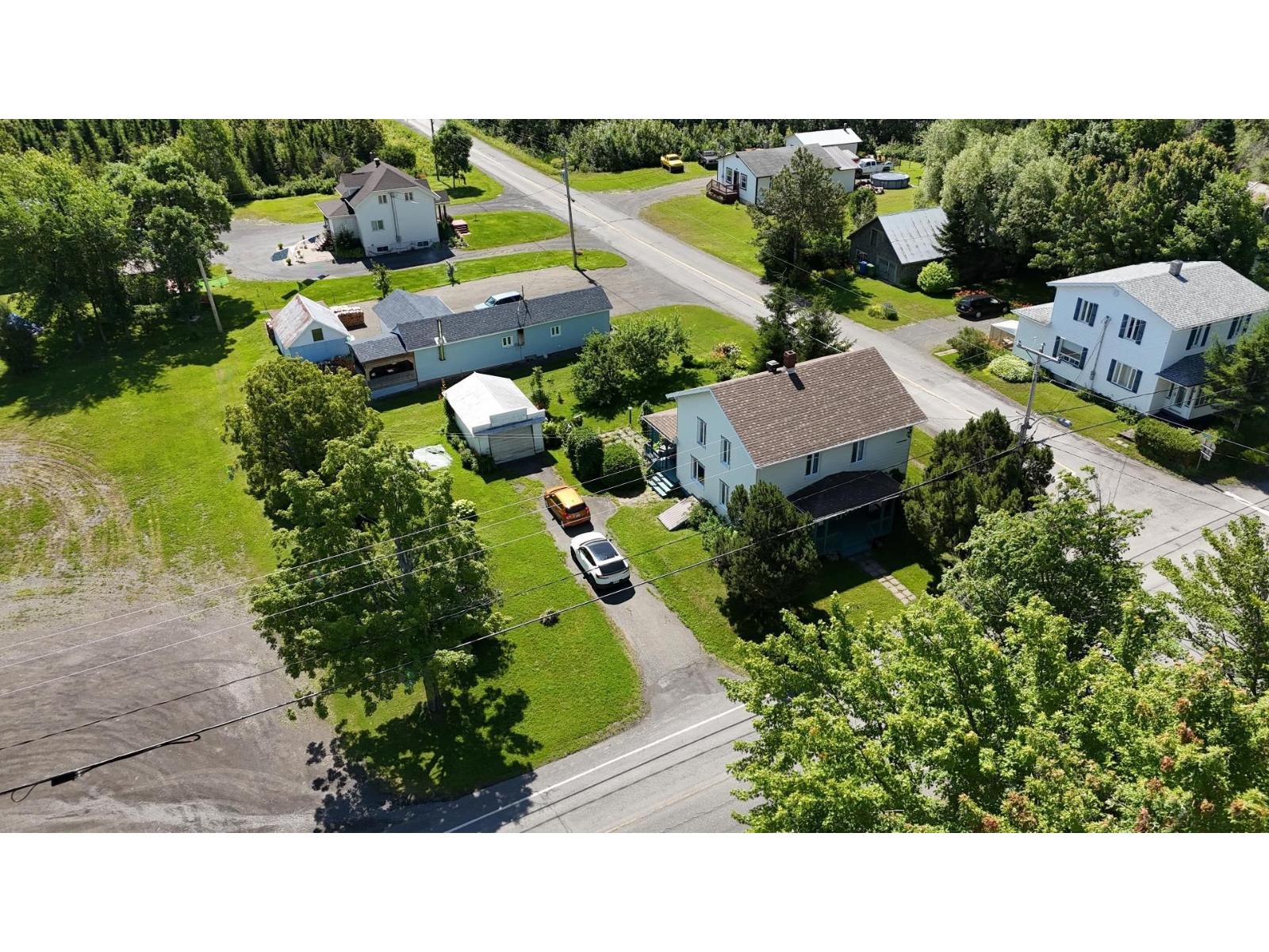 355 Rue Principale