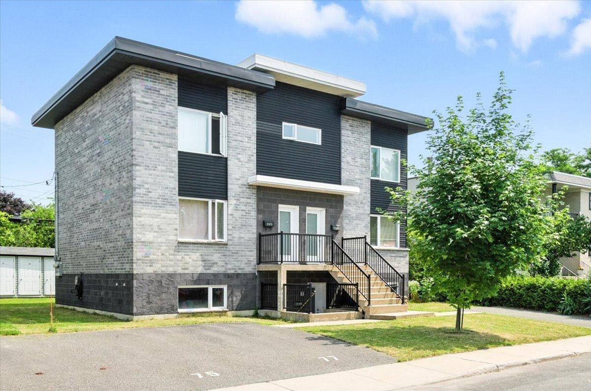 2975-2979 Rue Dumont