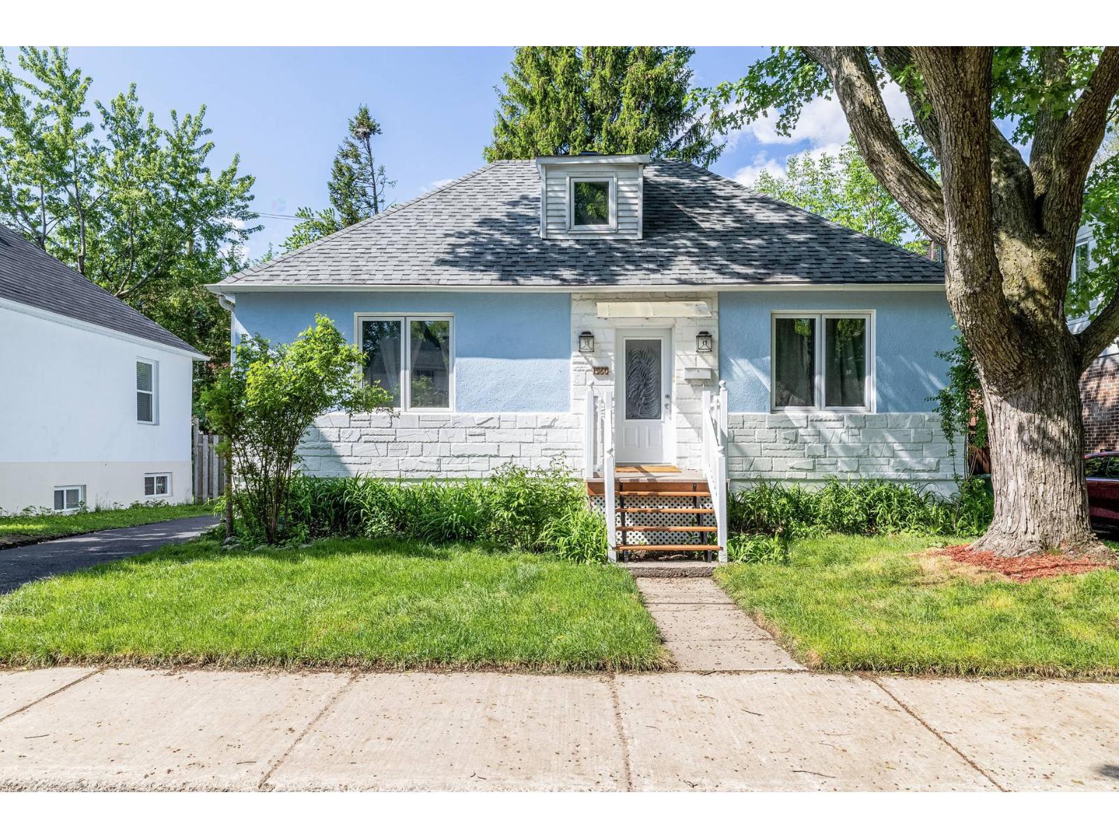 1560A Rue St-Germain
