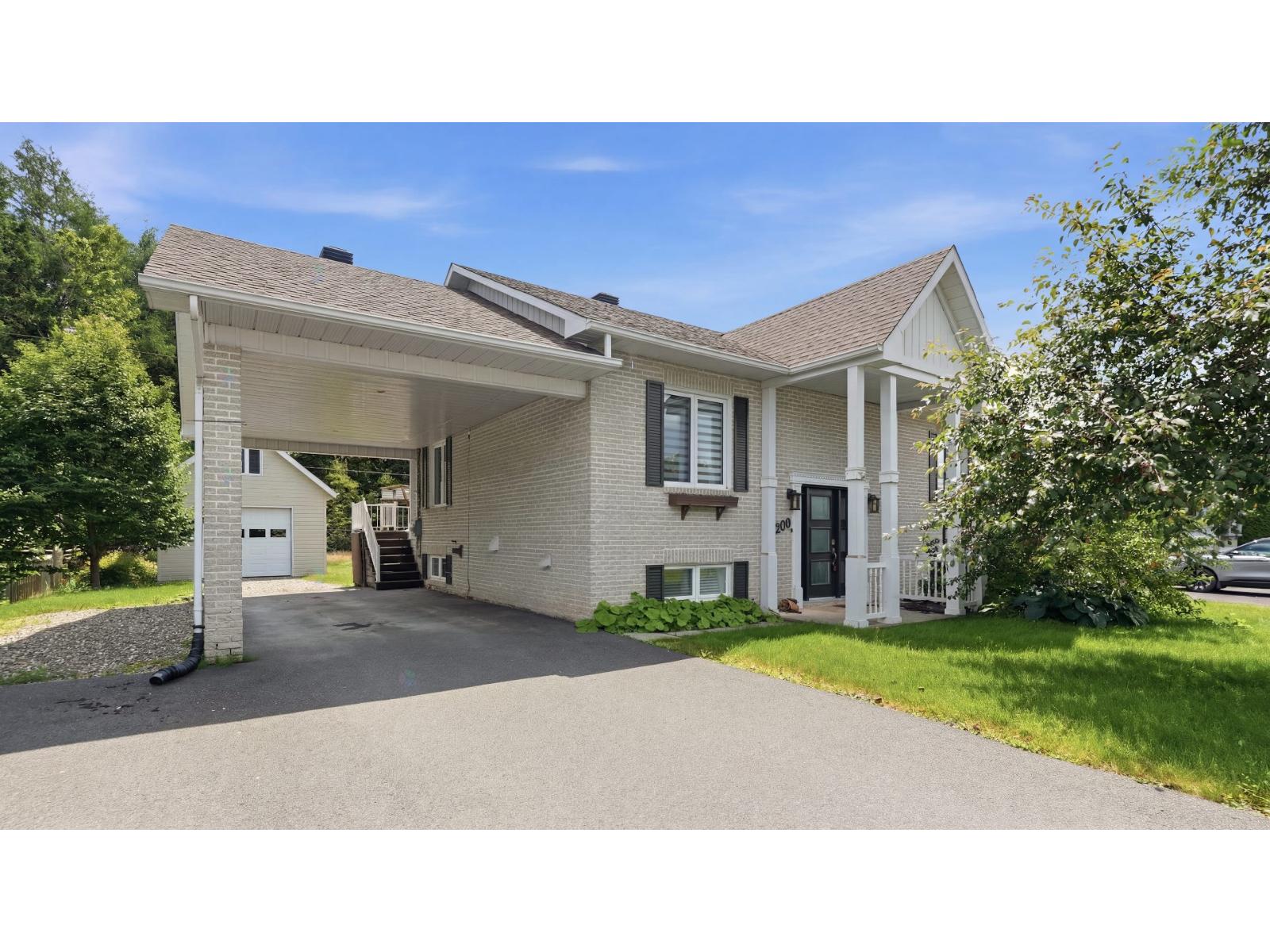 1290 159e Rue