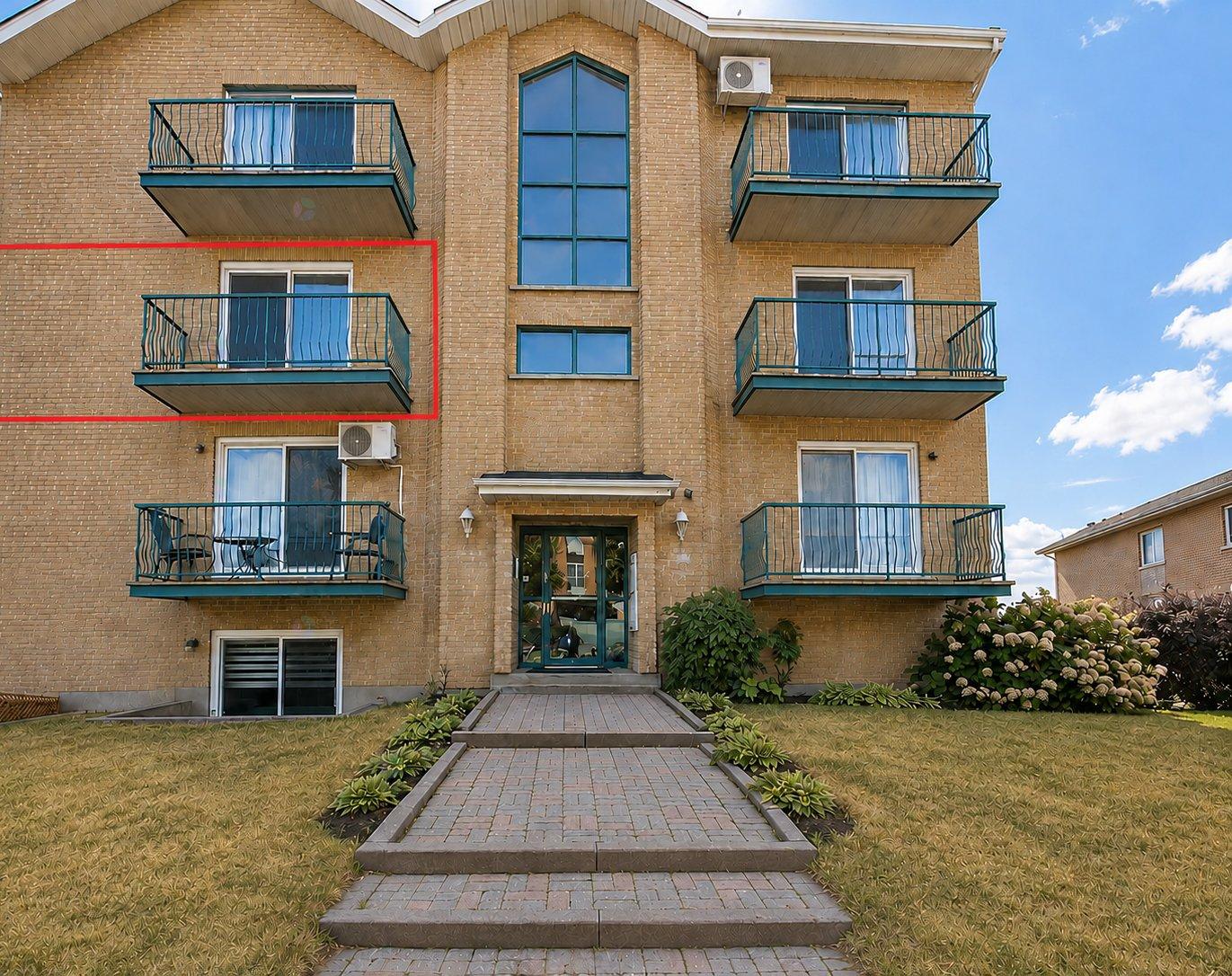 12320 Rue René-Chopin