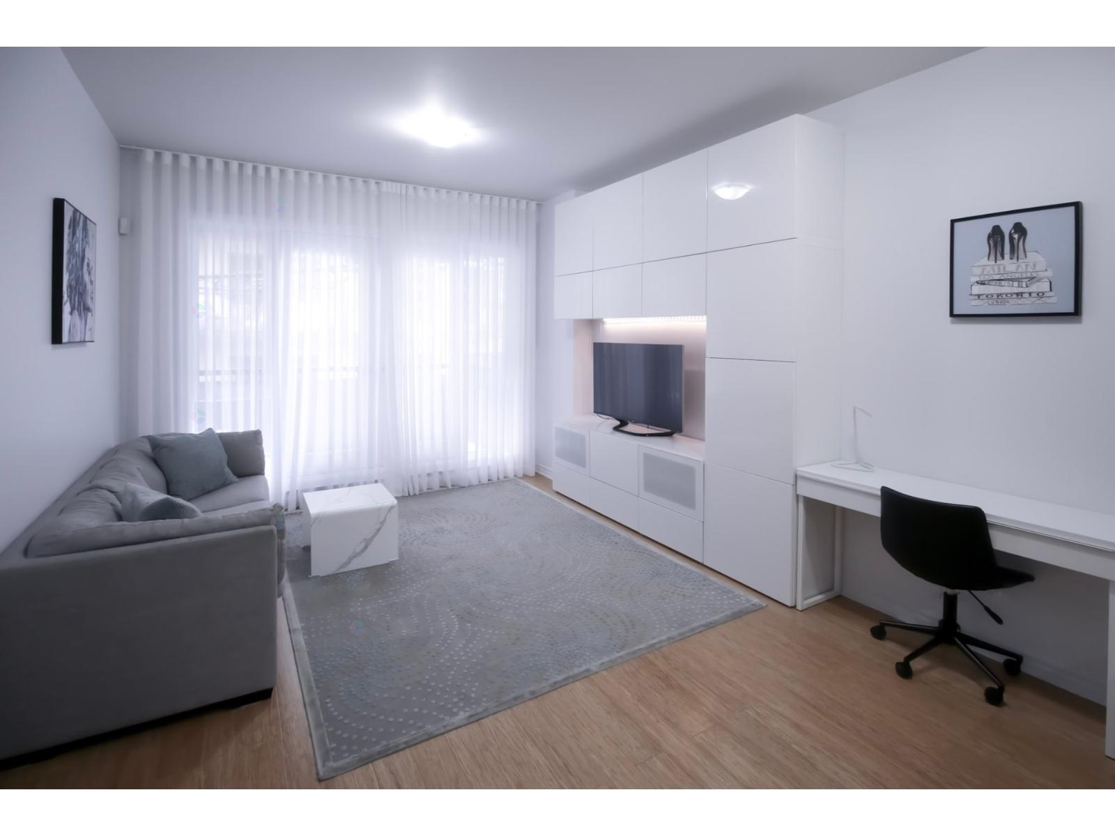 3456 Av. du Parc