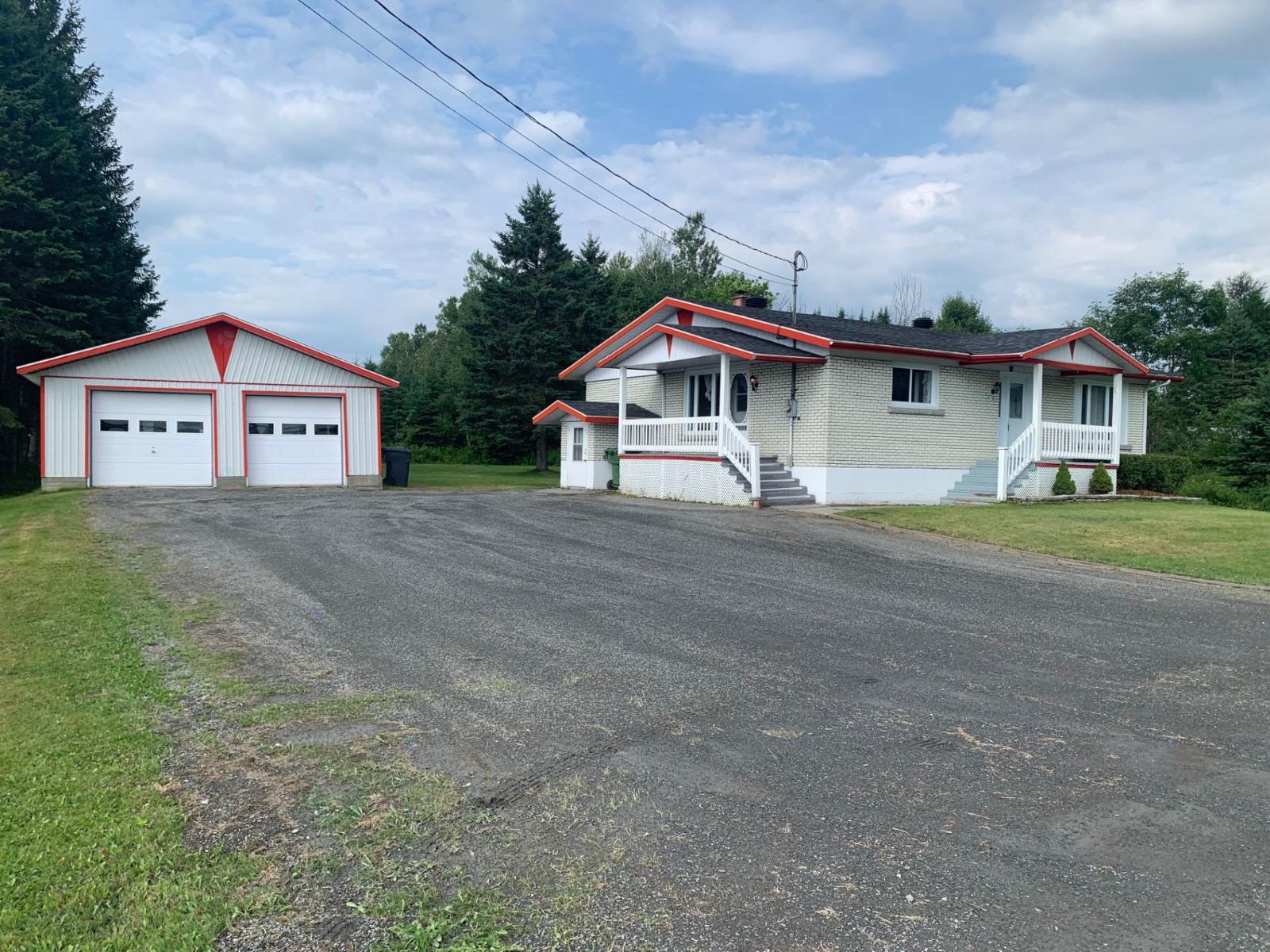 797 Rue Principale
