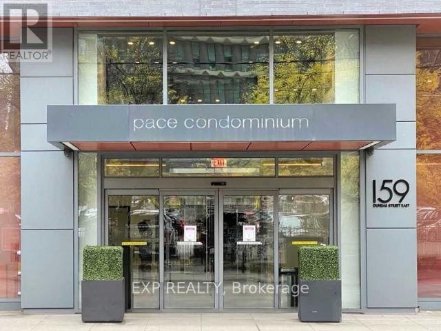 512 - 159 DUNDAS STREET E