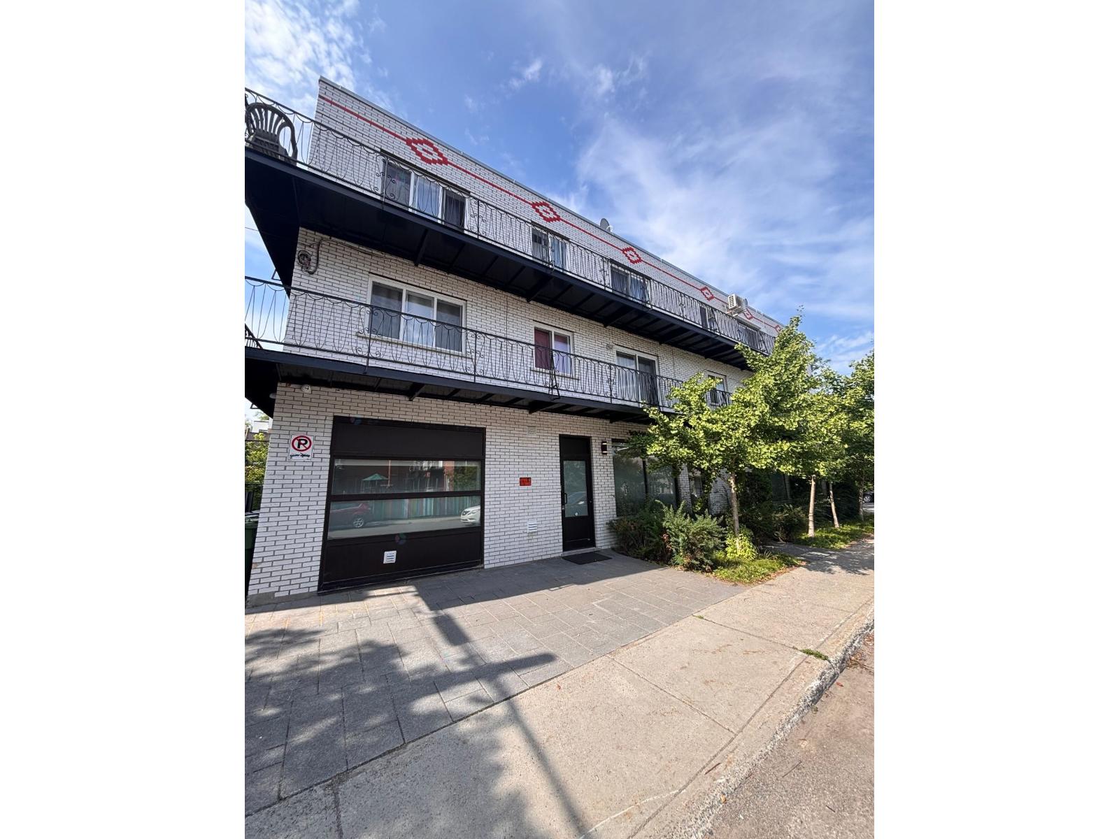 3440 Rue Bélair