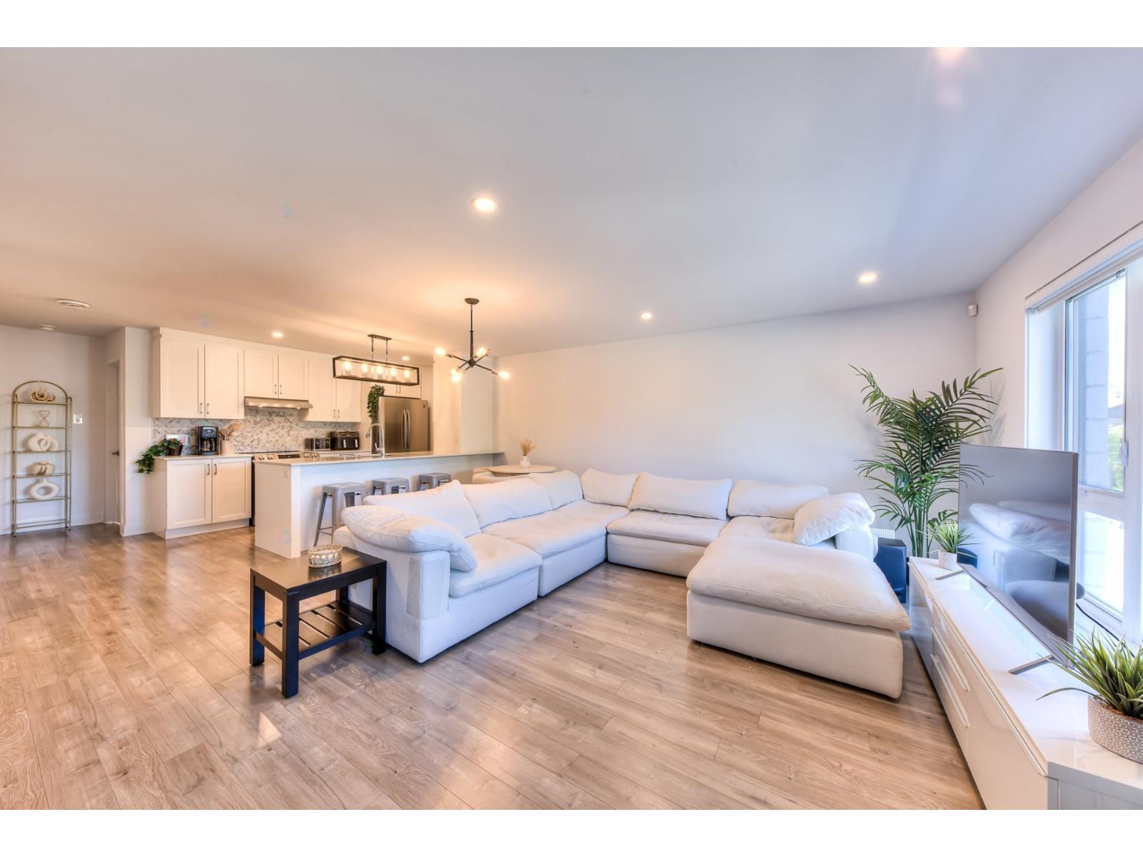 54A Av. Legrand