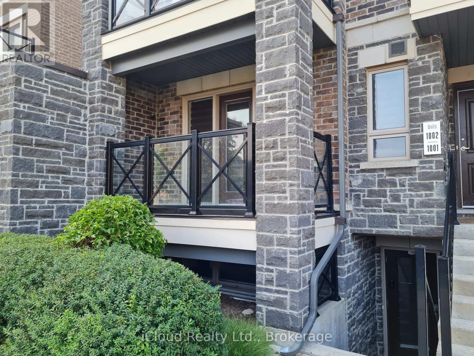 1001 - 55 LINDCREST MANOR