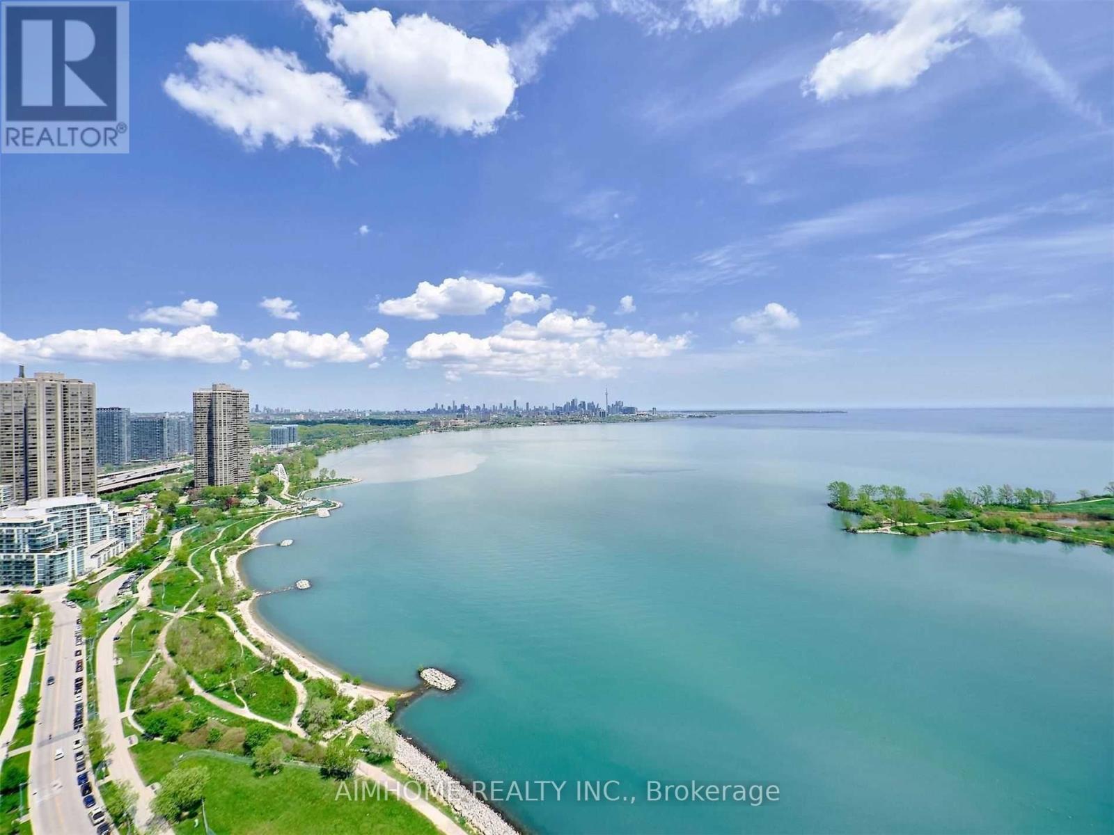 1601 - 80 MARINE PARADE DRIVE