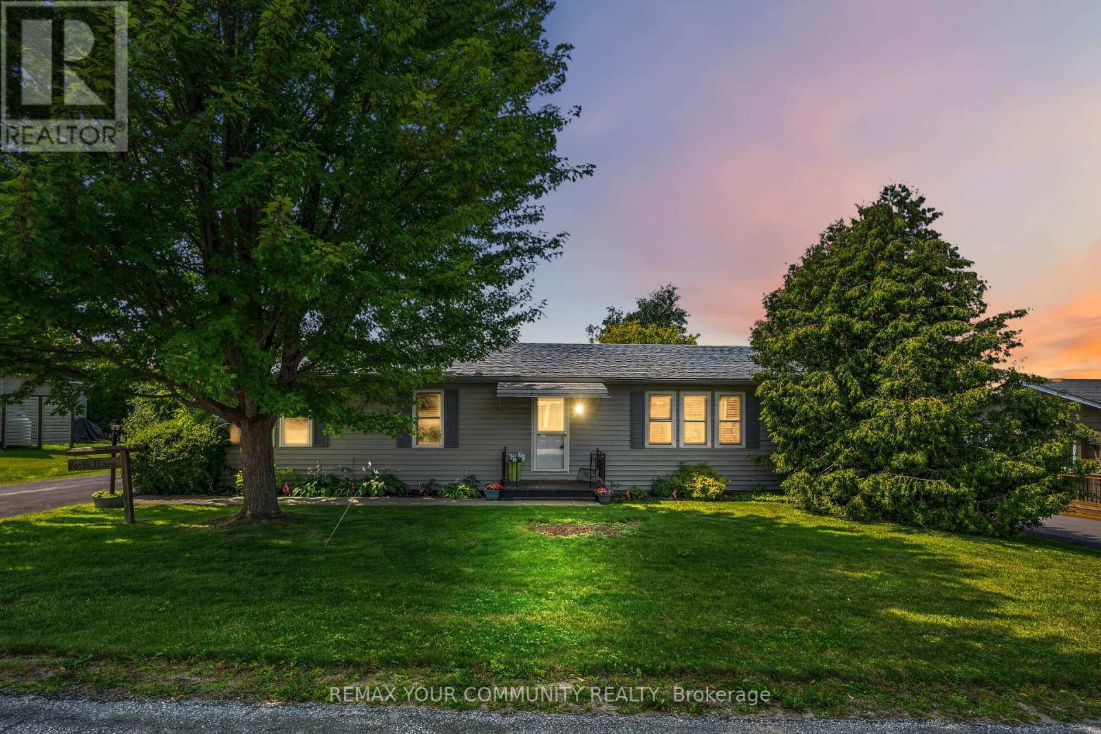 17 KELSEY CRESCENT