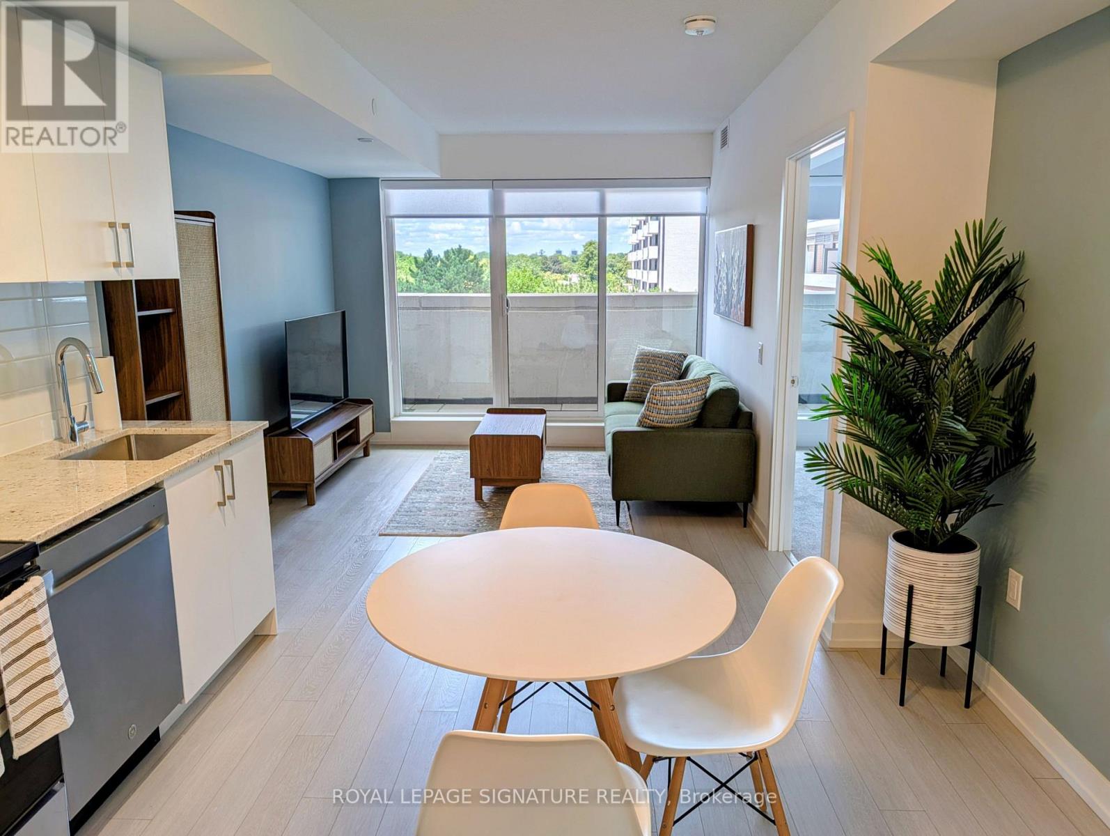 509 - 4010 EGLINTON AVENUE W