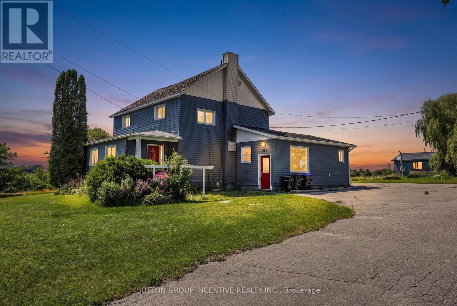 160 LAFONTAINE ROAD W|Tiny, Ontario L9M0H1