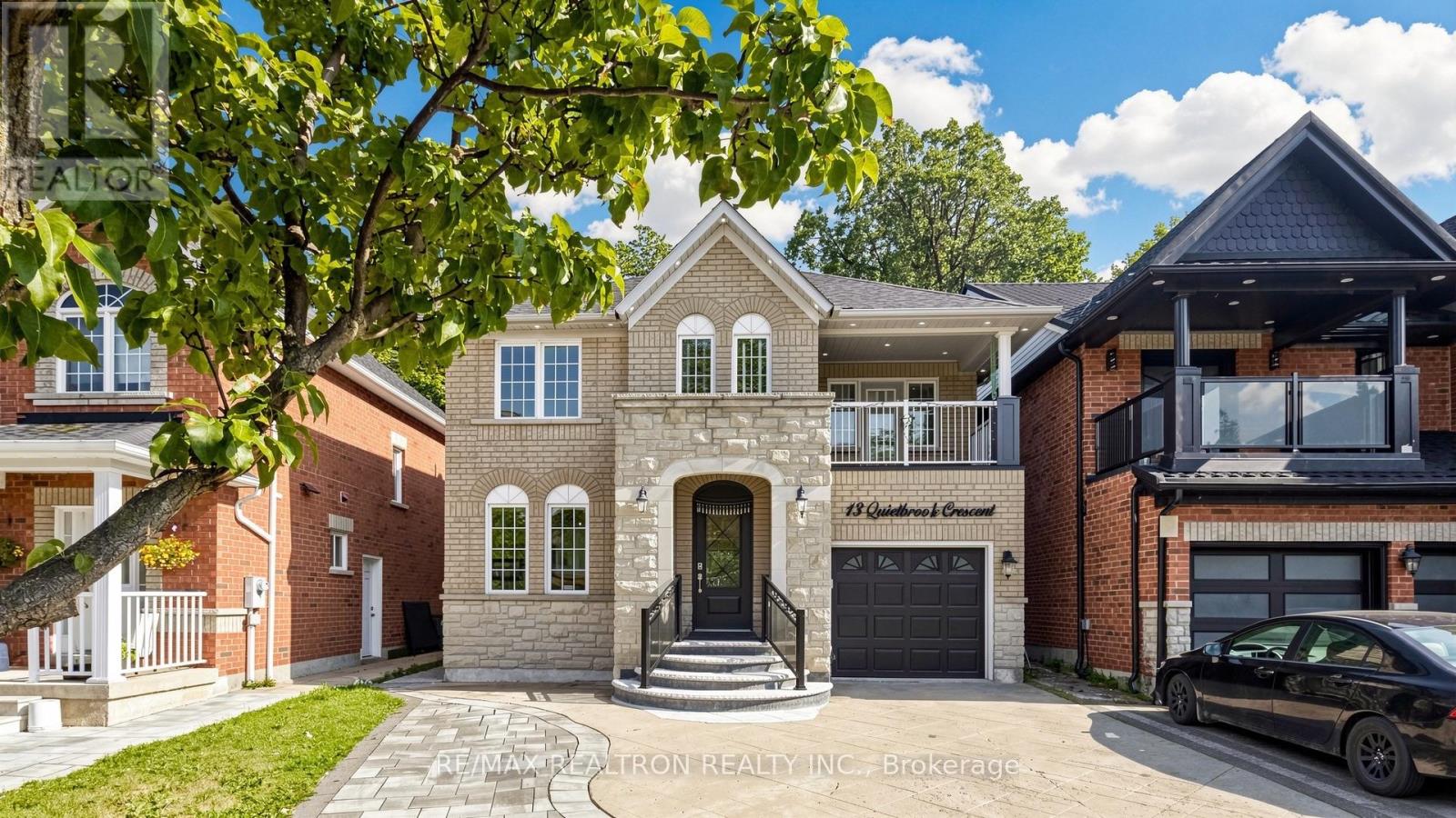 13 QUIETBROOK CRESCENT